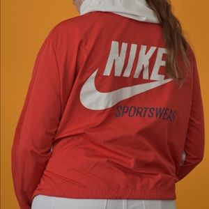 Nike windbreaker